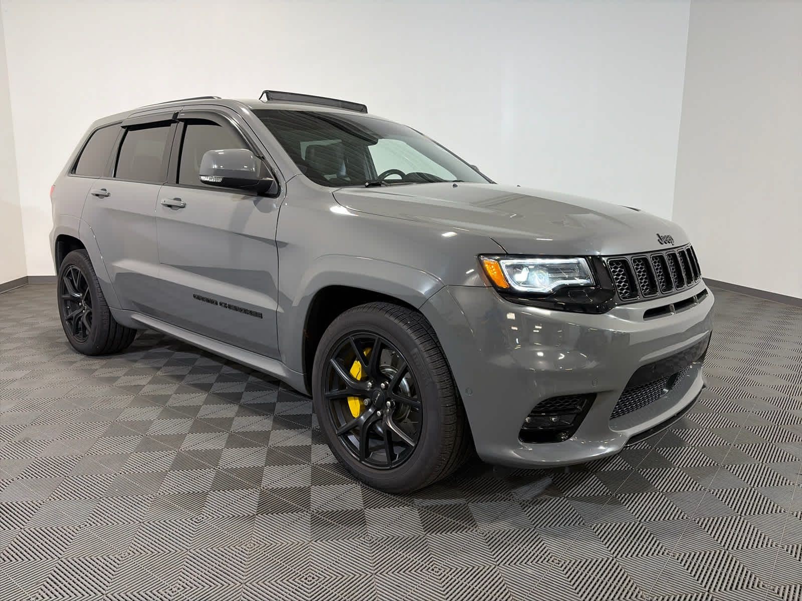 2019 Jeep Grand Cherokee SRT