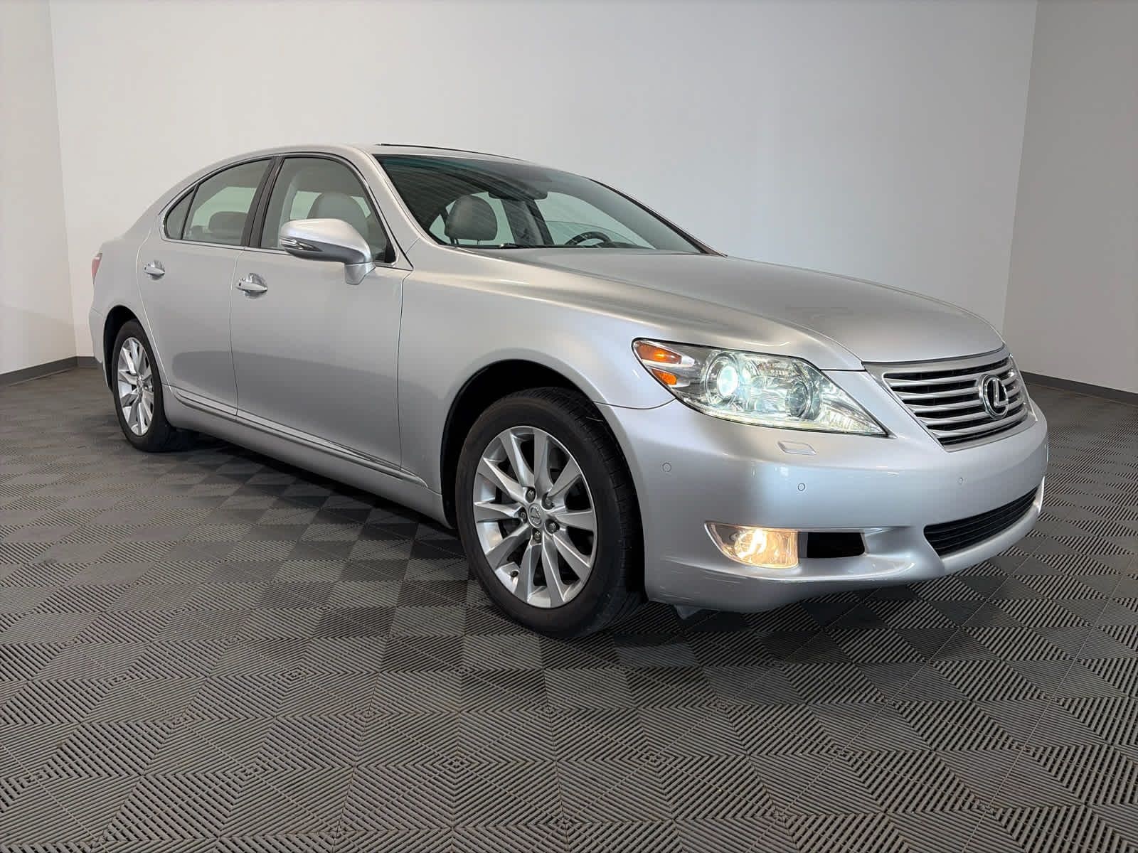 2010 Lexus LS 460