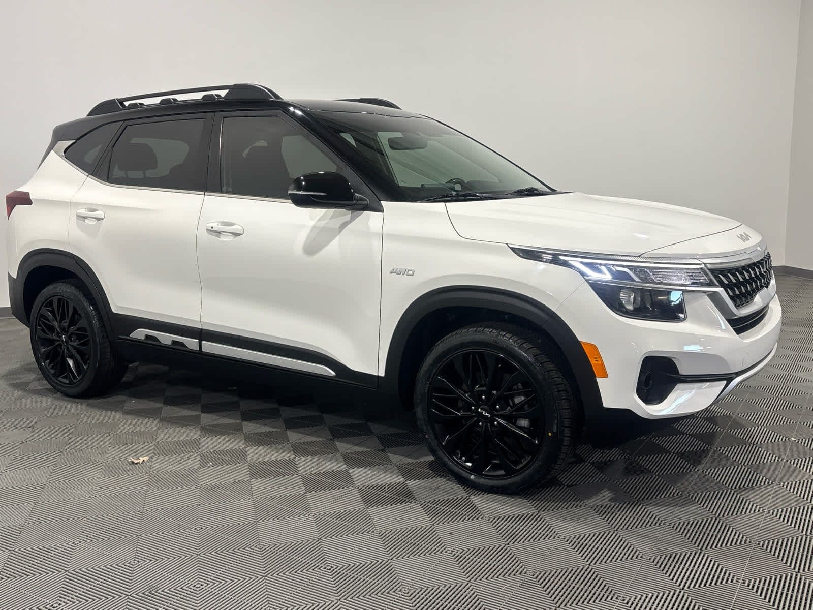 2022 Kia Seltos Nightfall