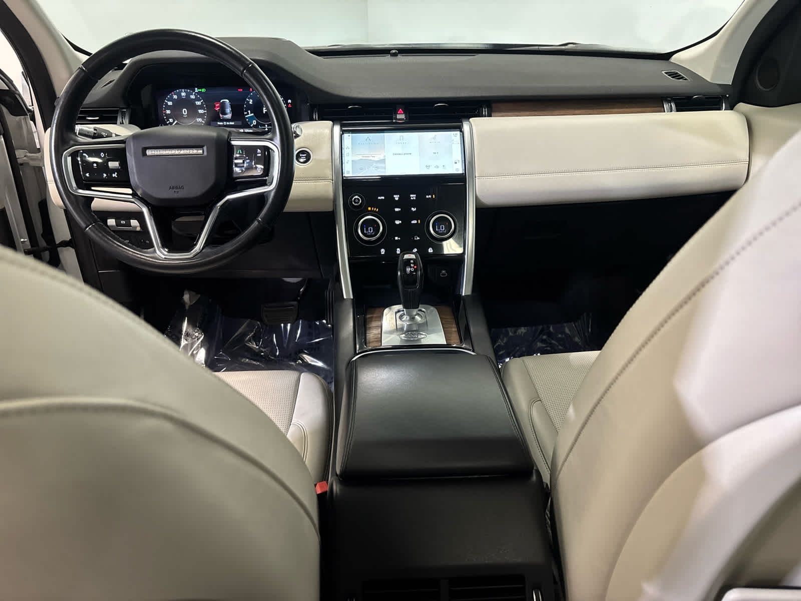 2021 Land Rover Discovery Sport SE